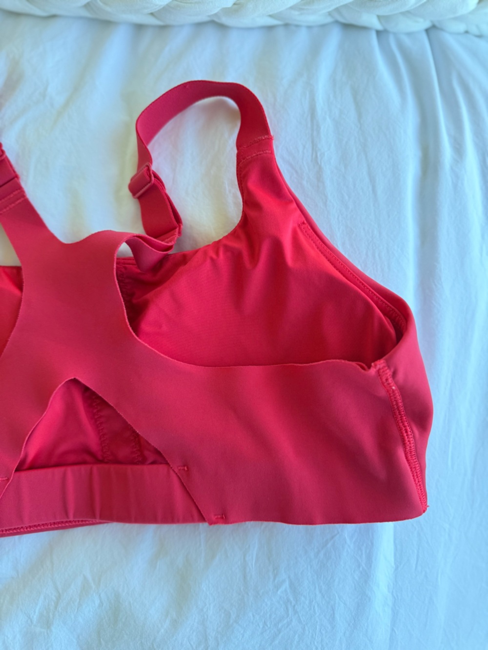 Ultralu Square-Neck Workout Bra *Medium Support, B/C Cup - Picture 7 of 8